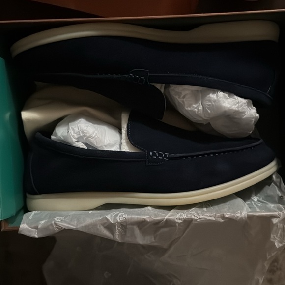 Brand new - Picture 2 of 2